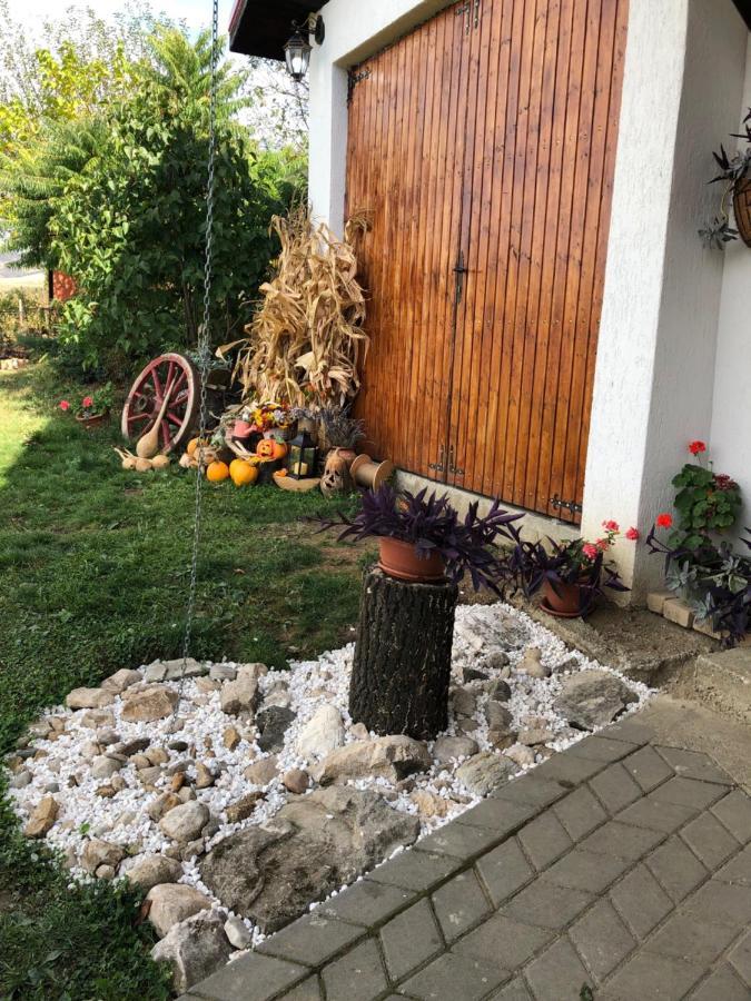 Casa De Vacanta Potoc Eksteriør bilde